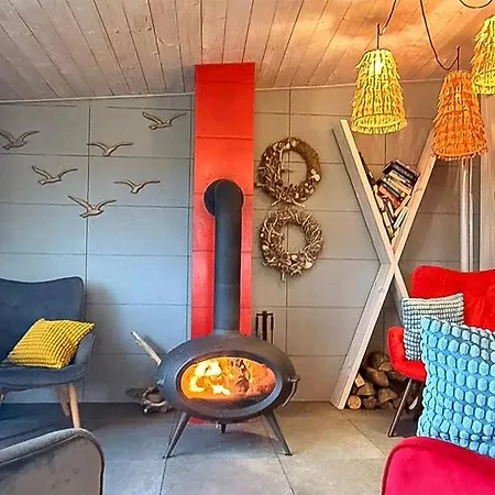 Awesome In With Sauna Apartman *